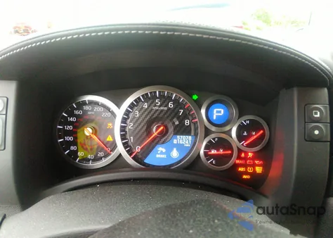 2015 Nissan Gt-R Premium z USA, uszkodzony, nr VIN JN1AR5EF7FM281075